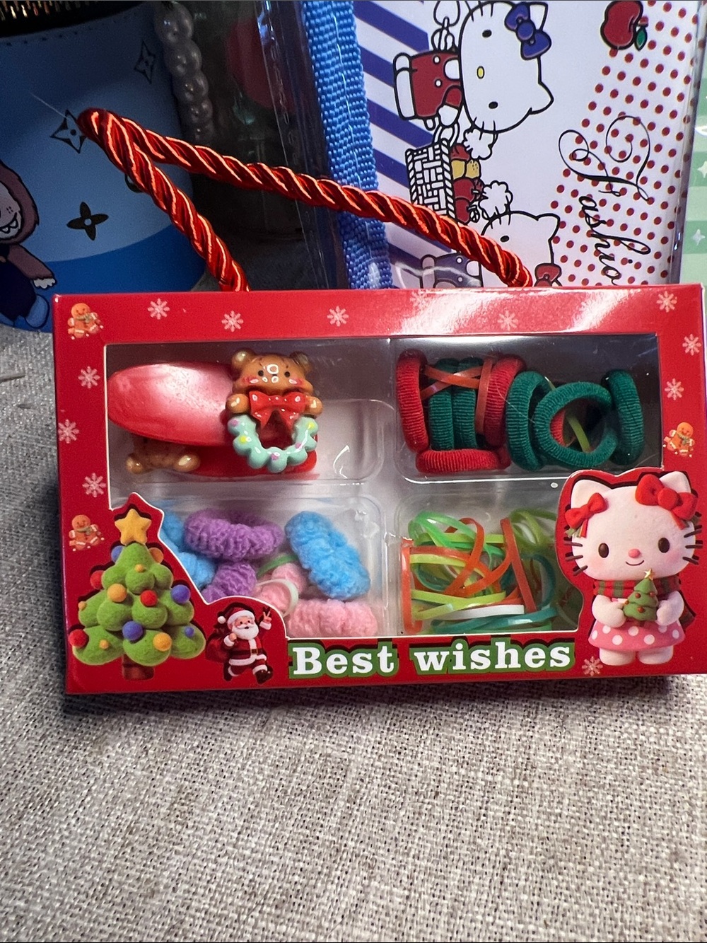 Hello Kitty Bundle - Picture 2 of 8